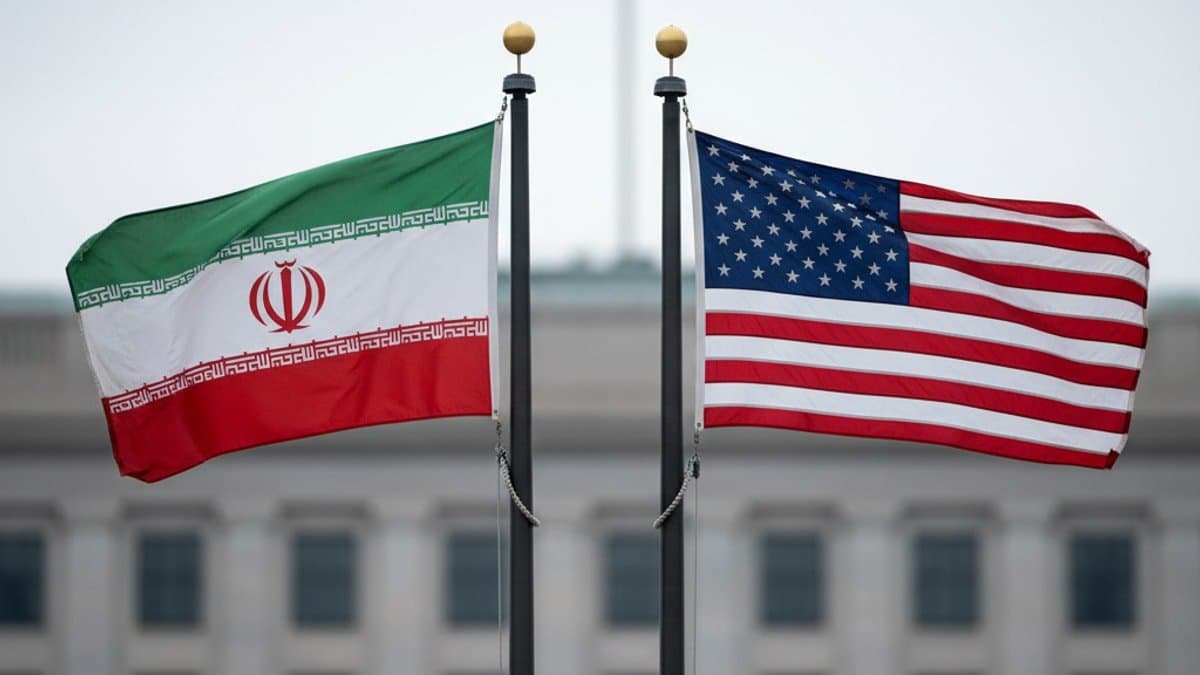 Iran vs USA: Conflict, Diplomacy & Military Comparison